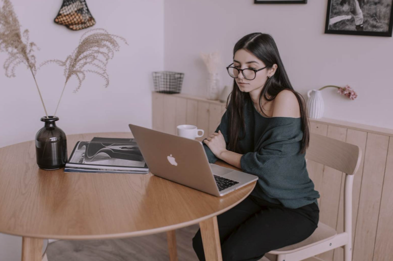 How People Management Supports Freelancers Well