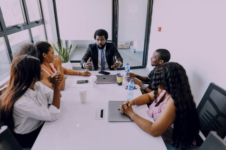 Career Growth Delegation Communication for Healthy Scale