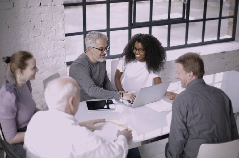 How Can Middle Managers Strengthen Sensemaking, Storytelling, and Adaptation During Change?
